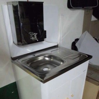 Lille håndvask til sommerhus 120cm