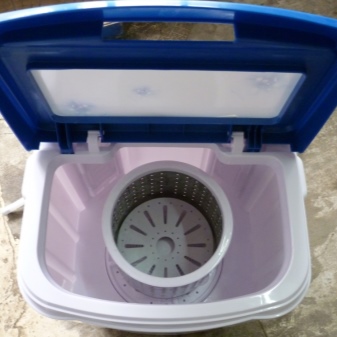 presare automată în rezervor