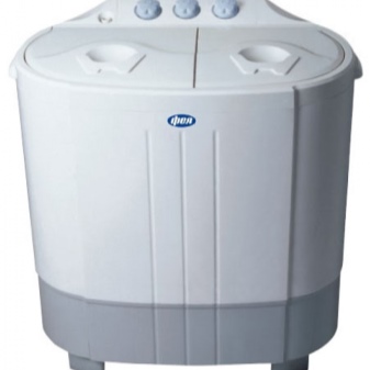 Washing machine with semi-automatic automatic machine with automatic wringing