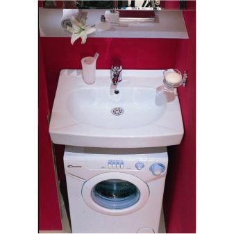 Gebrek aan gebruiksgemak bij een gecombineerde wastafel en wasmachine