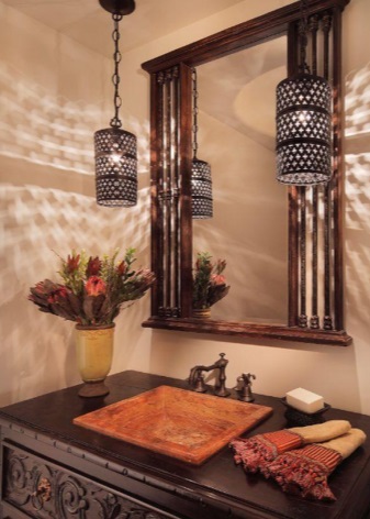 Combination of fixtures and bathroom design