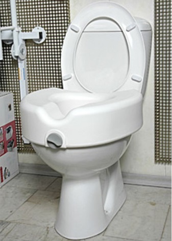 Speciaal deksel dat de hoogte van de toiletpot verlengt