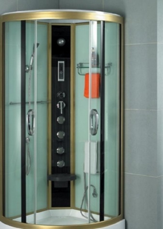 Vířivý sprchový kout s nízkou vaničkou