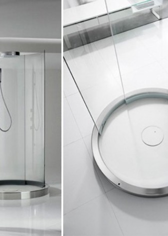 Μια μικρή ελεύθερη δημιουργική καμπίνα ντους