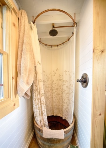 Ασυνήθιστη καμπίνα ντους