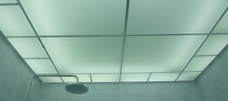 Tecto da casa de banho