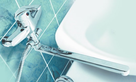 Torneiras misturadoras combinadas de banho