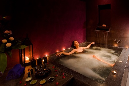 sprostitev v jacuzziju