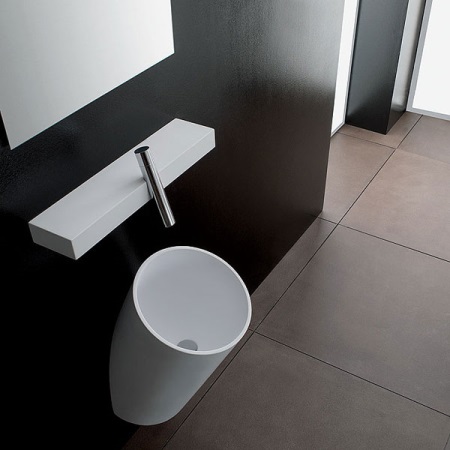 Смесител за стенен монтаж