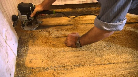 Polaganje lesenih tal v kopalnici