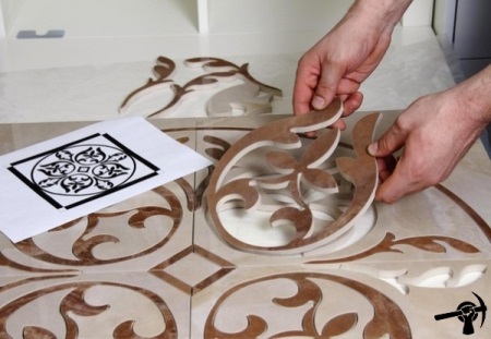 Метод за полагане на плочки по килима