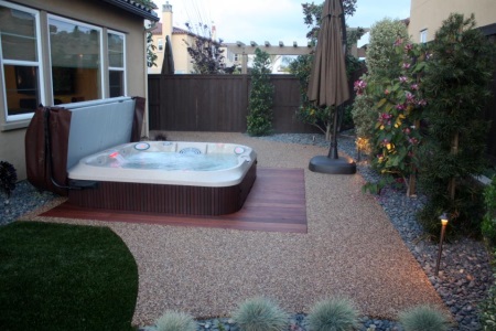 Jacuzzi exterior