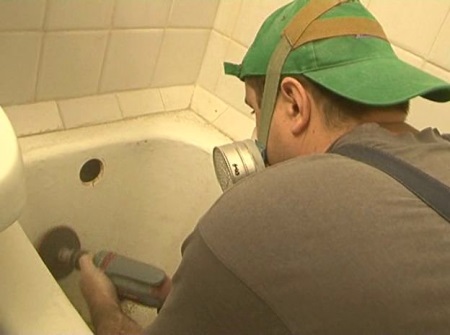 Odstranitev stare plasti kadi