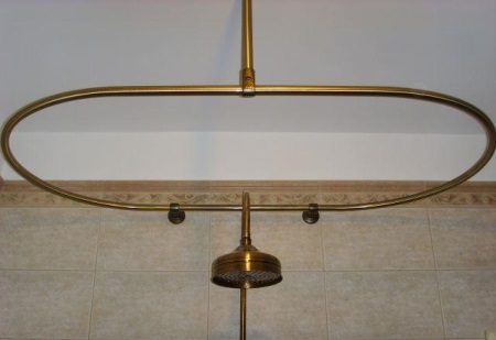 Montage an der Decke