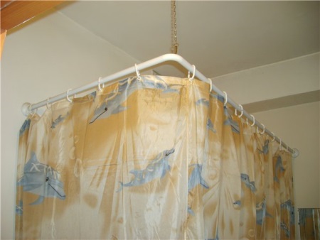 Zusätzliche Befestigung für Eckstange