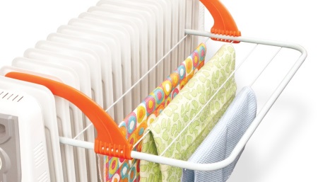 A mosószárító a radiátorhoz