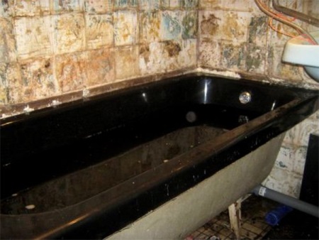 Incrustación acrílica negra