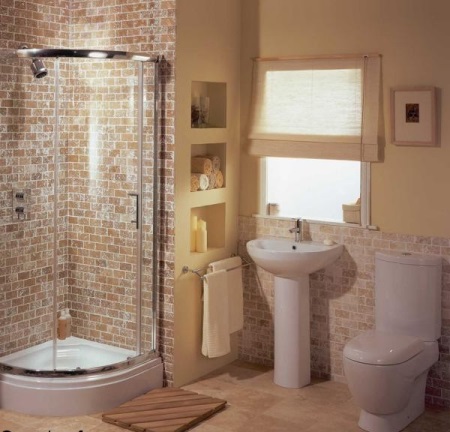 Kombinirana majhna kopalnica