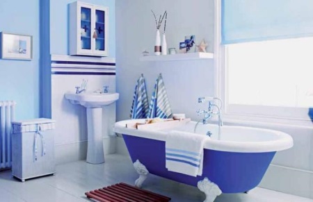 Restauruota senovinė vonia