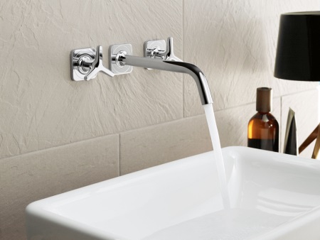 Стенна смесителна батерия с два лоста