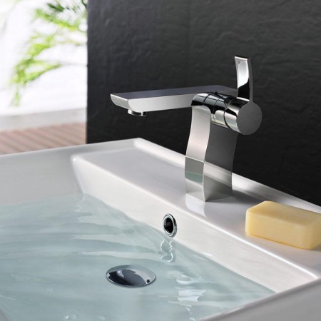 Единичен смесител с един лост