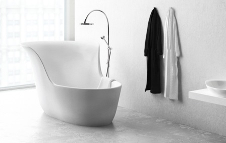 Baie de ședere elegantă din oțel