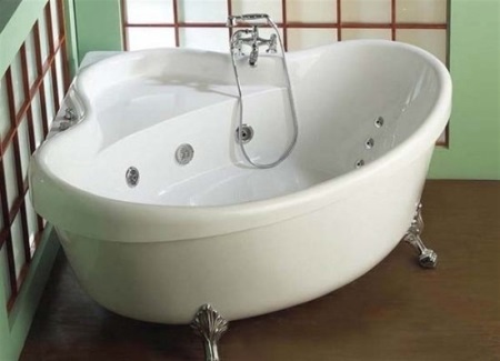 角型アクリル浴槽（脚付き