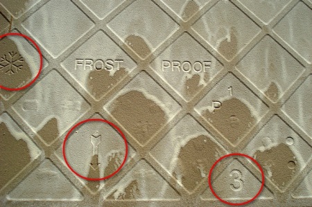 Markeringar på kakelplattor