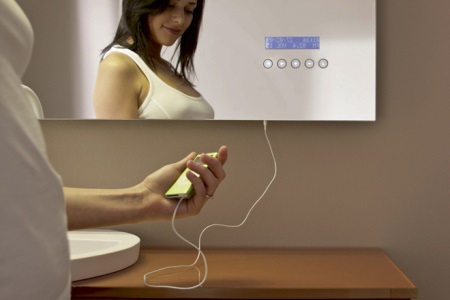 Integrerad radio i spegeln