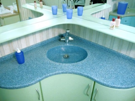 Molded composite sink