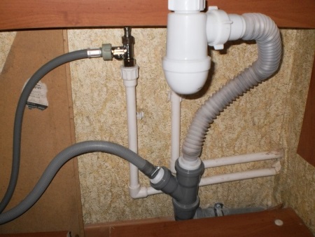 Připojení k odtoku