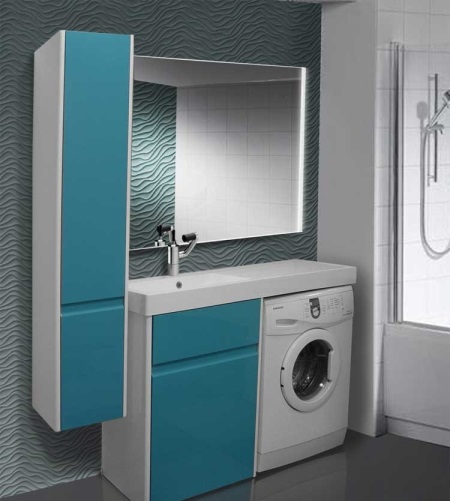 Máquina de lavar o interior da casa de banho