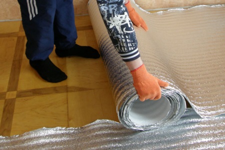 Läggning av värmeisolering