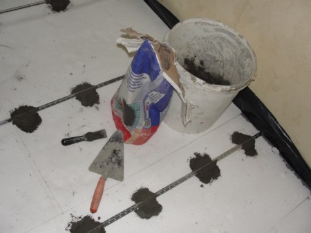 Подготовка на сместа за замазка