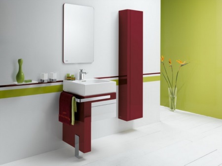 Three color bathroom