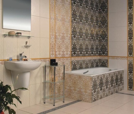 Szürke és bézs a fürdőkádban.