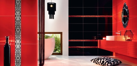 Musta ja punainen kylpyamme