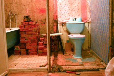 Integratie van badkamer en toilet