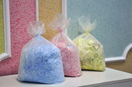 Υγρή ταπετσαρία σε συσκευασίες