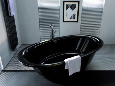 Svart badkar