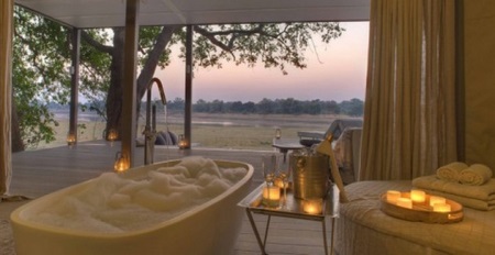 Κεριά στο μπάνιο