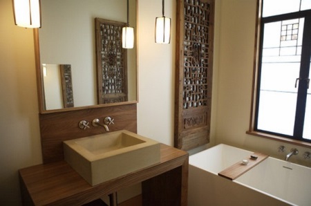 Прозорец в малка баня