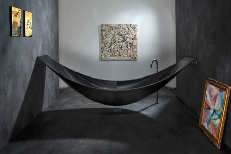 Suunnittelija kylpyamme sisätilojen