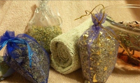 Bylinná zeštíhlující koupel