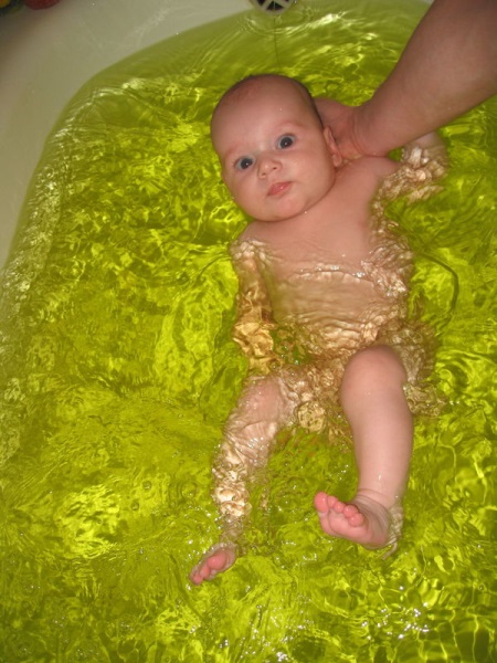 Bylinná koupel pro děti