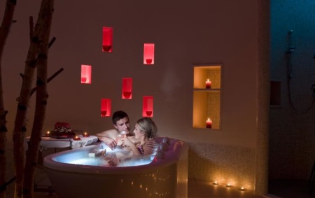 vonia dviem asmenims