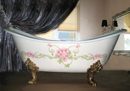 Μπανιέρα από χυτοσίδηρο σε στυλ Art Nouveau