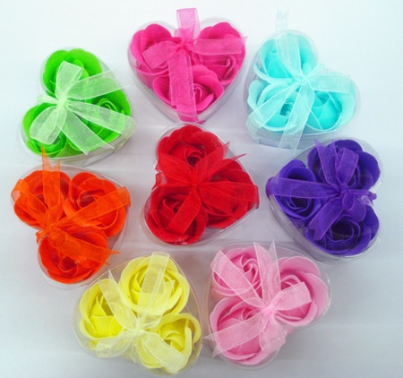 Pétales de savon rose