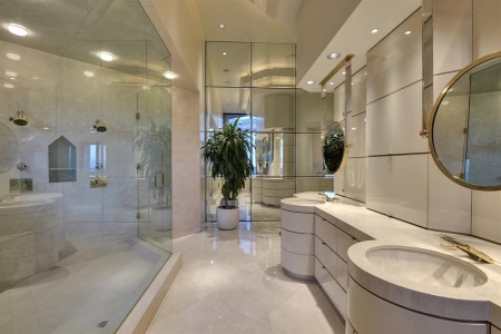 Marmorinen pesuallas