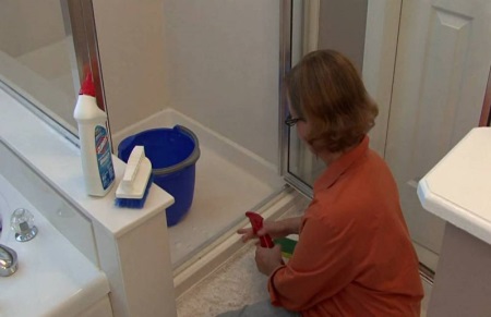 Cuidado de la cabina de ducha con hidromasaje